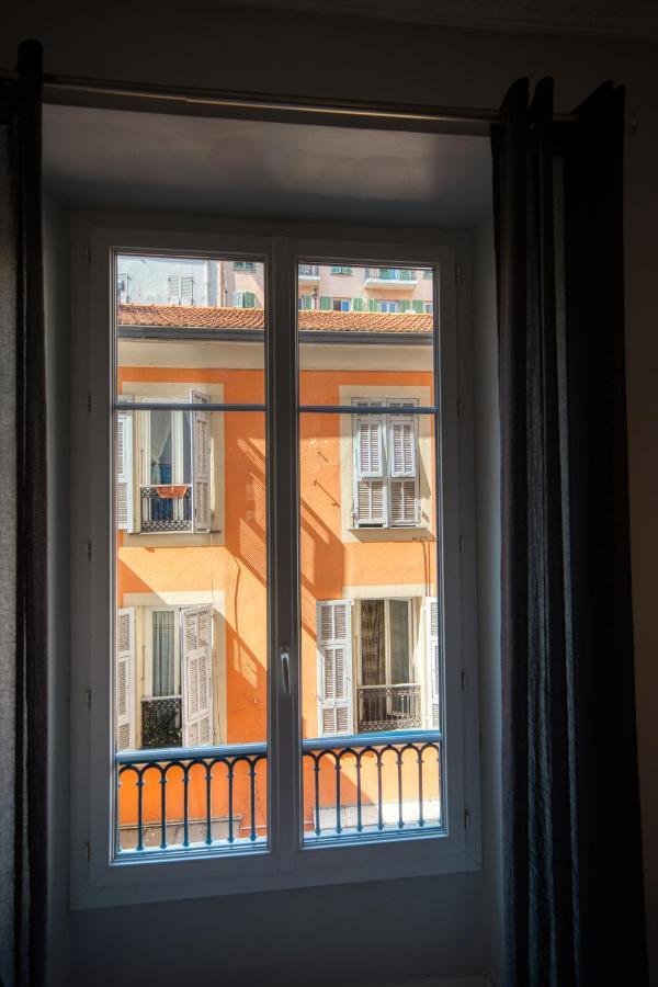 Lusso 5 Beds Central Apartment ニース エクステリア 写真