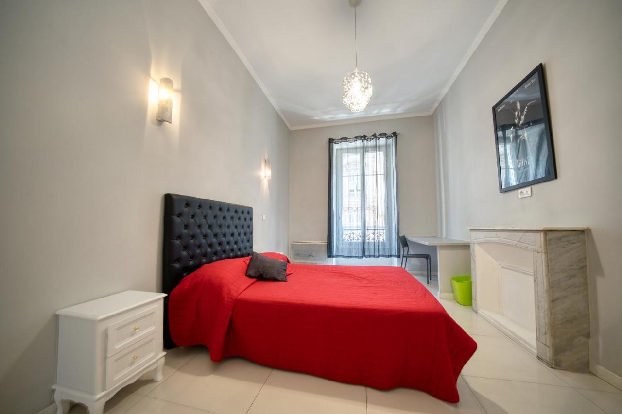 Lusso 5 Beds Central Apartment ニース エクステリア 写真